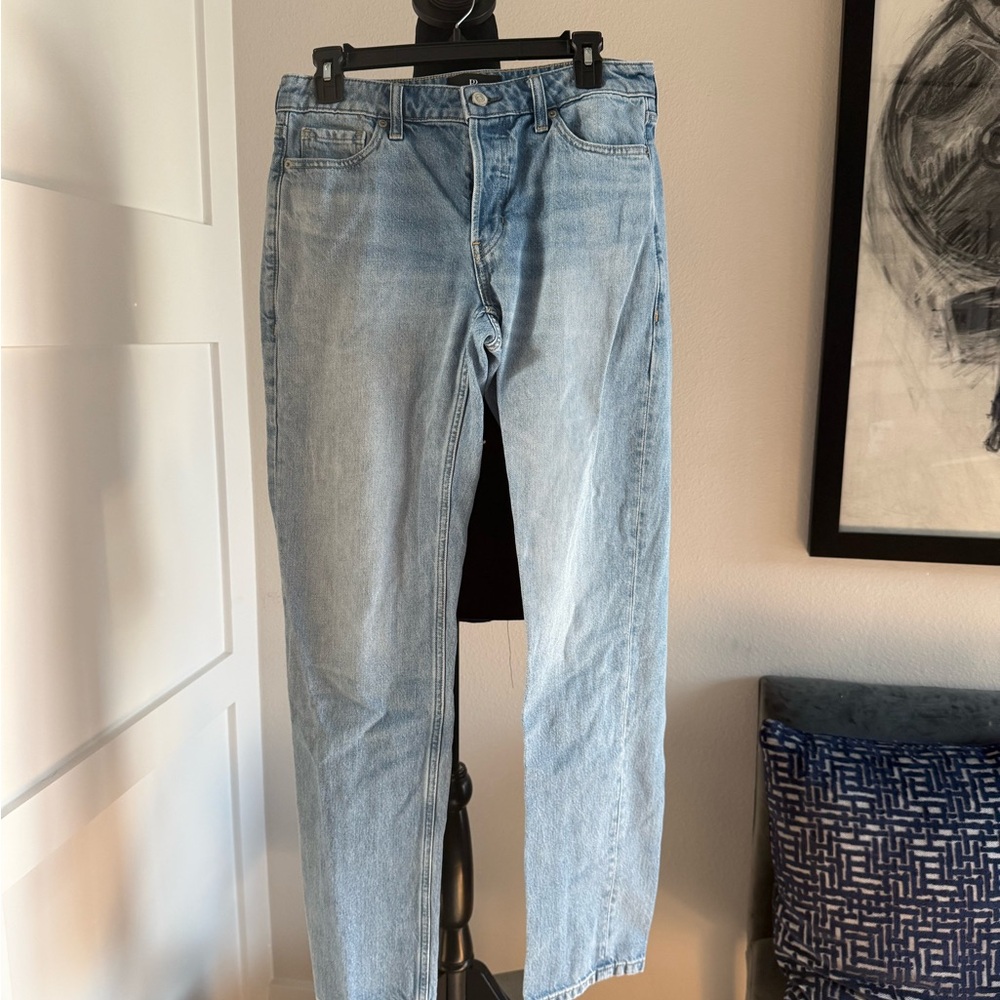 Banana Republic Light Wash 90s Mid Rise Straight Jeans